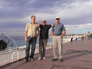 Thorsten, Ulli und Thom am Strand von Nizza
