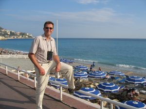 Thom am Strand von Nizza