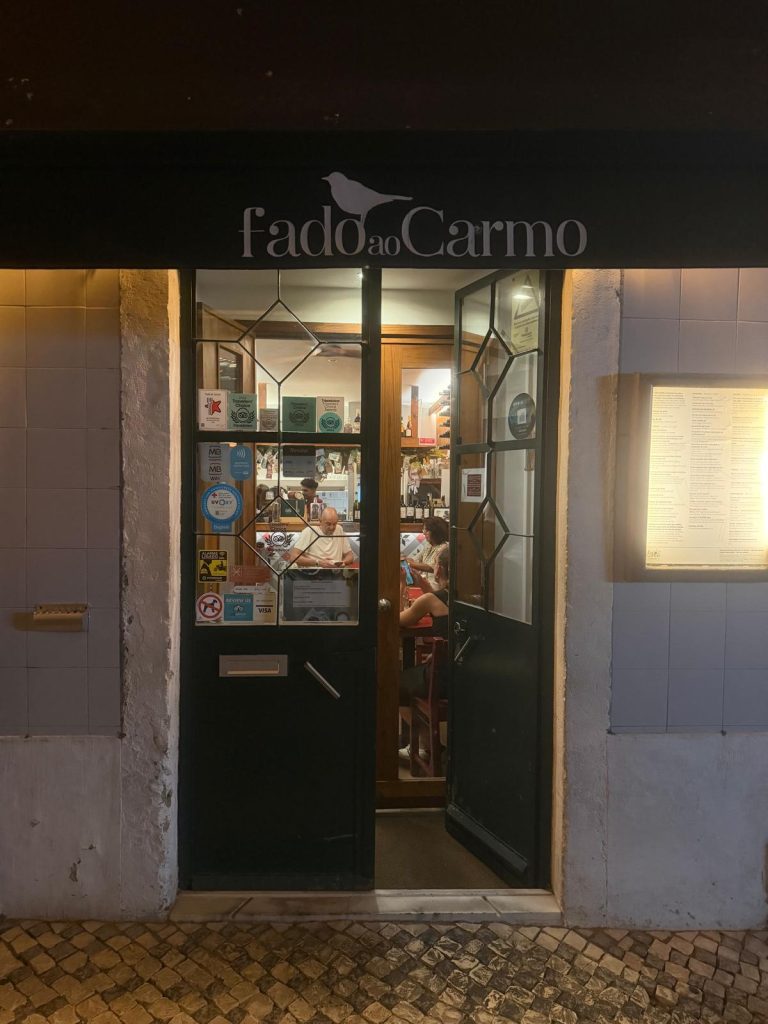 Eintritt in´s Fado ao Carmo Fado-Restaurant